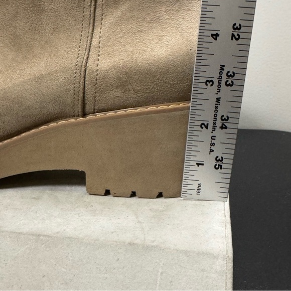 Gianni Bernini Women's Tan Ankle Boots, size 11M, NWOT - Picture 7 of 12